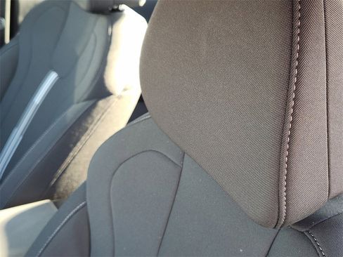 New 2025 Hyundai Elantra SEL image 16