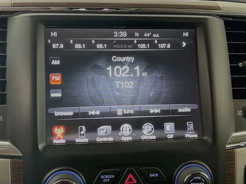 Used 2017 RAM 1500 Laramie w/ Convenience Group image 15