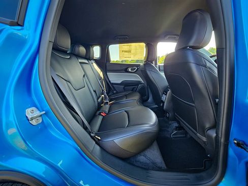 New 2026 Jeep Compass Limited AWD/4WD image 35