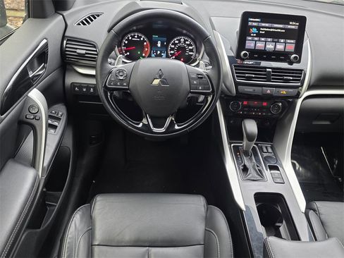 Used 2022 Mitsubishi Eclipse Cross SEL image 15