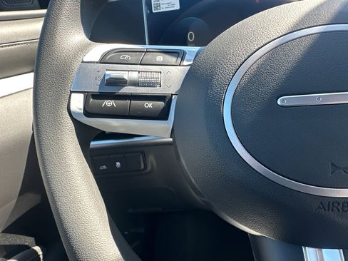 New 2025 Hyundai Santa Cruz SEL image 18