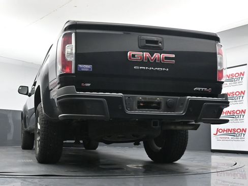 Used 2021 GMC Canyon AT4 w/ Driver Alert Package AWD/4WD image 22