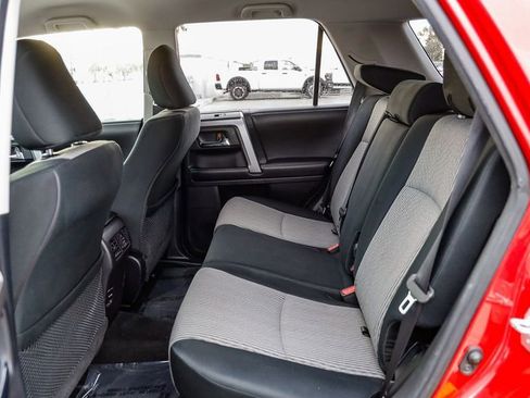Used 2016 Toyota 4Runner SR5 RWD image 22