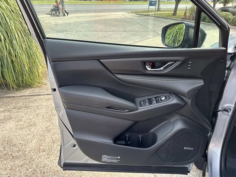 New 2025 Subaru Ascent Bronze Edition image 12