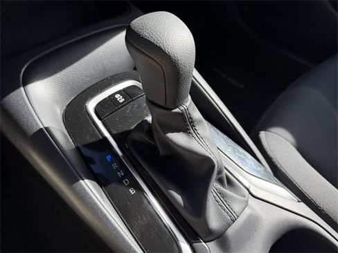 Certified 2025 Toyota Corolla LE image 19