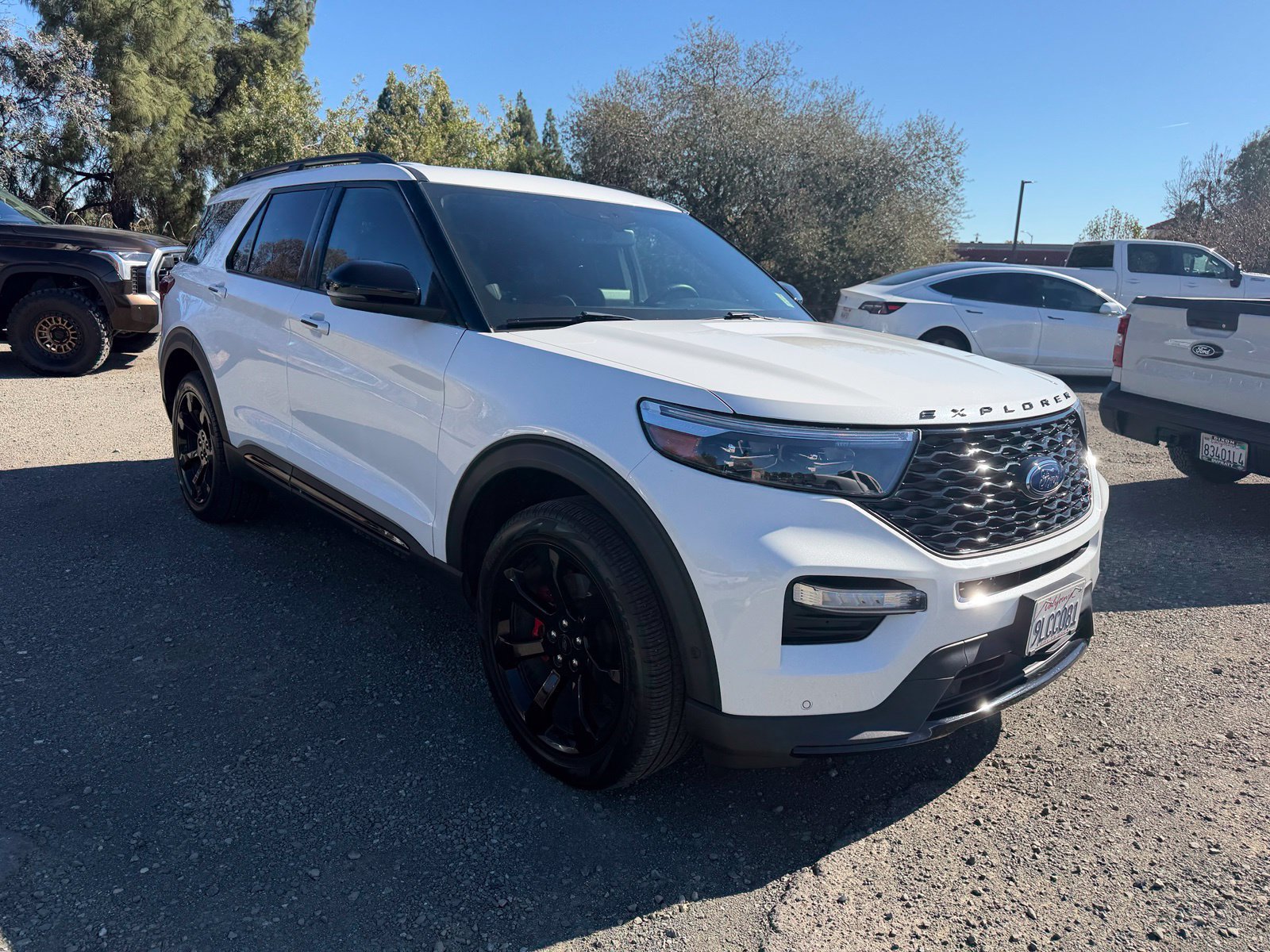 Certified 2023 Ford Explorer ST w/ Equipment Group 401A AWD/4WD image 7