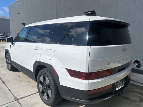 New 2026 Hyundai Santa Fe SE FWD image 6