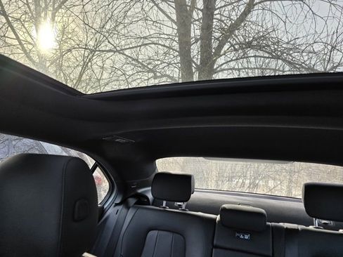 Certified 2022 Mercedes-Benz A 220 4MATIC image 10