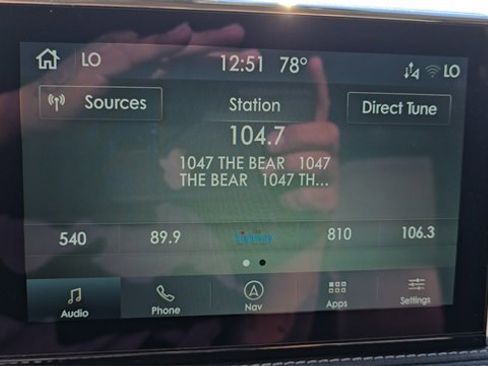 Used 2022 Lincoln Corsair FWD w/ Premium Package image 22