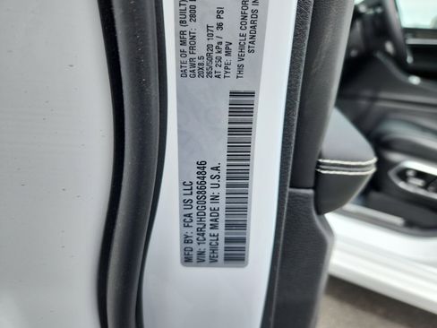 New 2025 Jeep Grand Cherokee Overland w/ Adv Protech Group III image 25