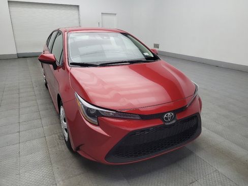 Used 2021 Toyota Corolla LE image 13