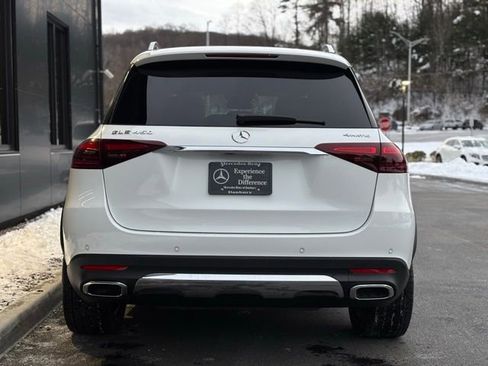 Used 2025 Mercedes-Benz GLE 450 4MATIC image 6
