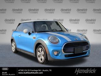 Used 2018 MINI Cooper 2-Door Hardtop video 1