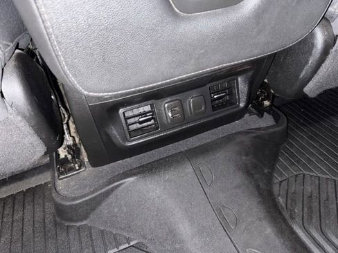 Used 2021 Chevrolet Silverado 1500 RST image 21