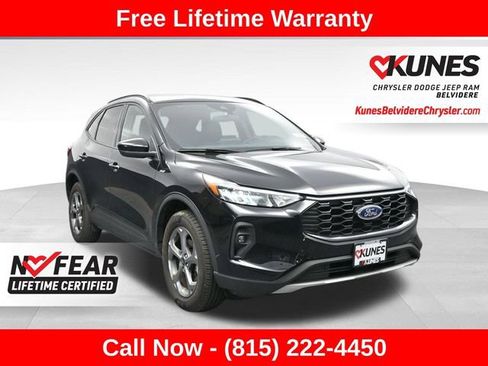 Used 2025 Ford Escape ST-Line Select AWD/4WD image 1