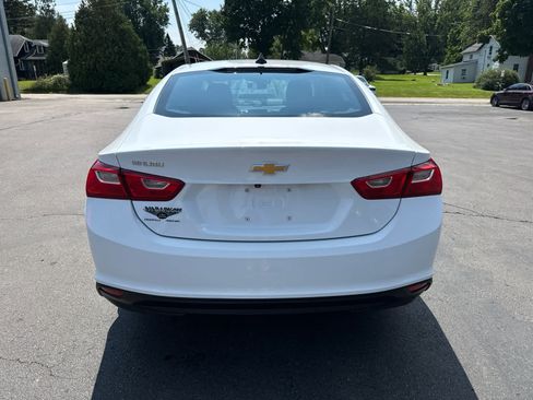 Used 2024 Chevrolet Malibu LS FWD image 4