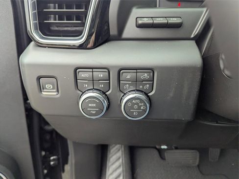 New 2026 GMC Sierra 1500 Denali AWD/4WD image 15