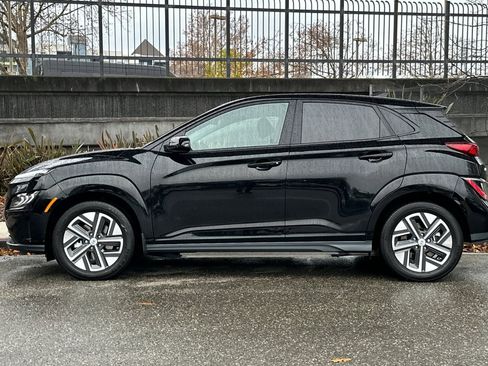 Used 2023 Hyundai Kona Limited image 2