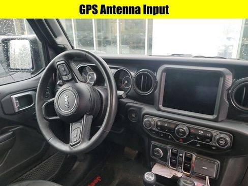 Used 2023 Jeep Wrangler Sport image 9