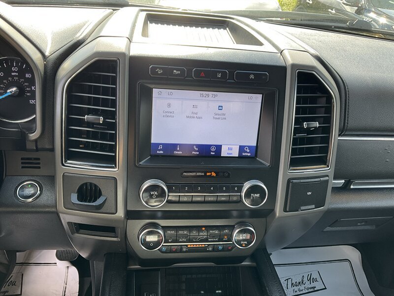 Used 2020 Ford Expedition XLT w/ Equipment Group 202A AWD/4WD image 27