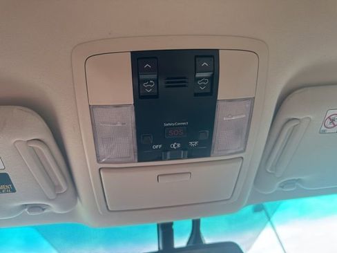 Used 2018 Lexus GX 460 Premium w/ Premium Package AWD/4WD image 25