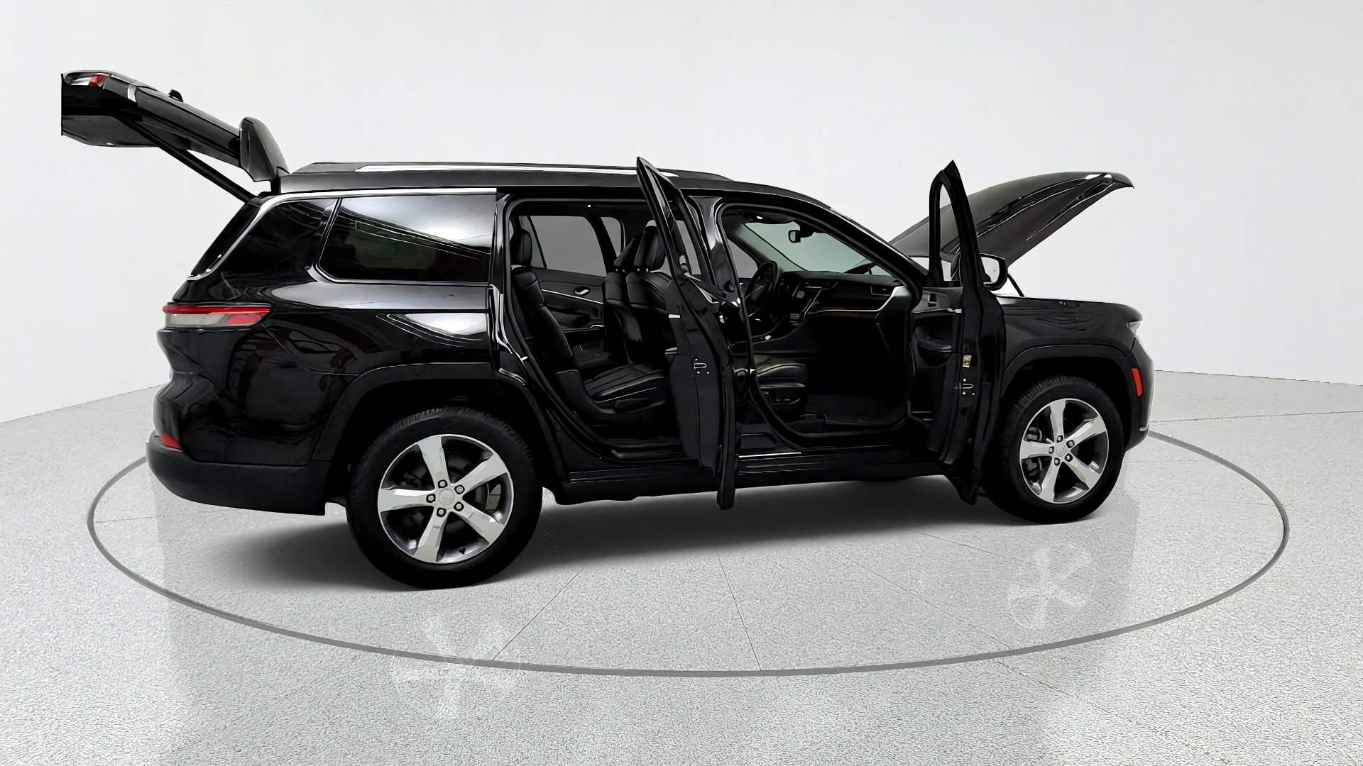 Used 2021 Jeep Grand Cherokee L Limited AWD/4WD image 13