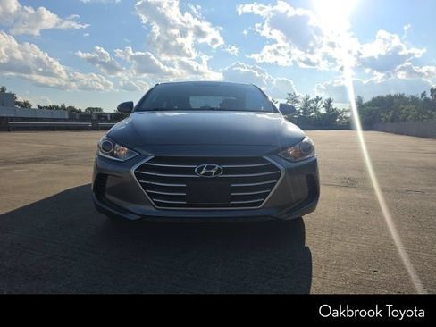Used 2018 Hyundai Elantra SEL FWD image 9