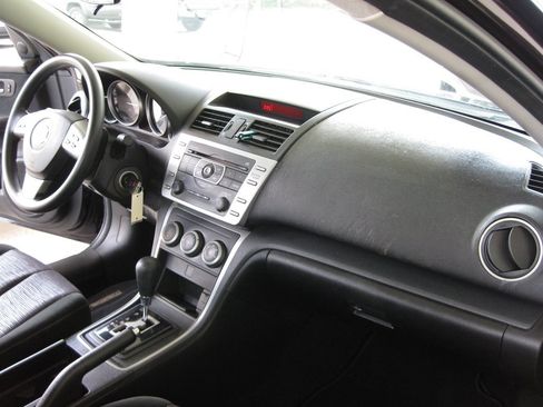 Used 2010 MAZDA MAZDA6 i Sport FWD image 25
