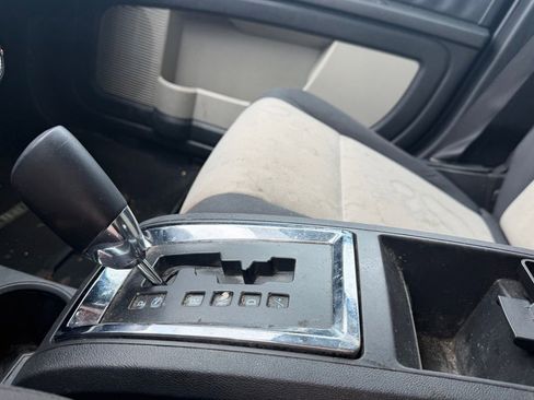 Used 2009 Dodge Journey SXT FWD image 25