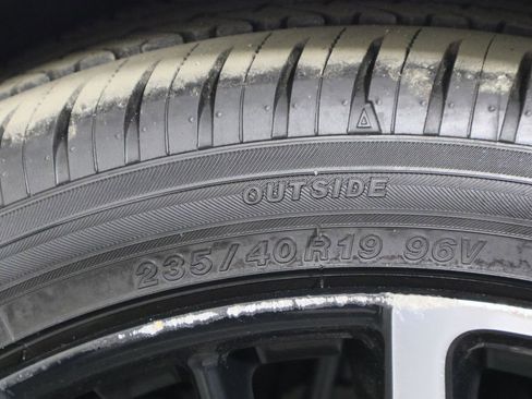 Used 2023 Honda Accord Touring image 39