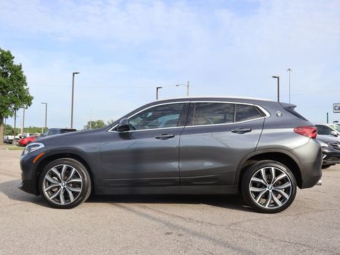 Used 2022 BMW X2 xDrive28i w/ Convenience Package AWD/4WD image 5