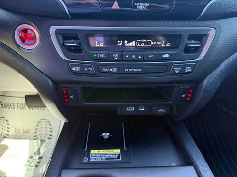 Certified 2025 Honda Passport TrailSport image 26