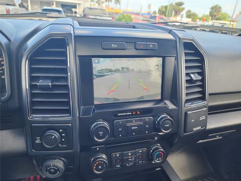 Used 2017 Ford F150 XLT w/ Equipment Group 302A Luxury AWD/4WD image 36