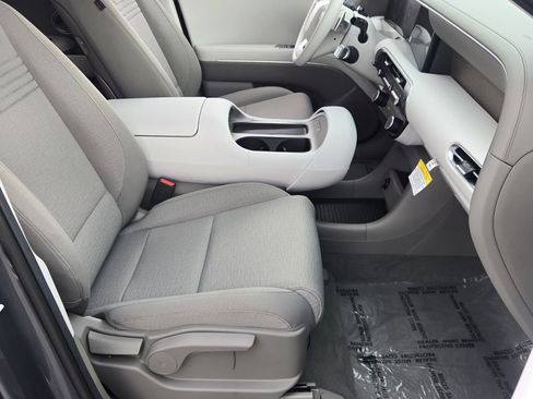 Certified 2026 Hyundai Palisade SE FWD image 16