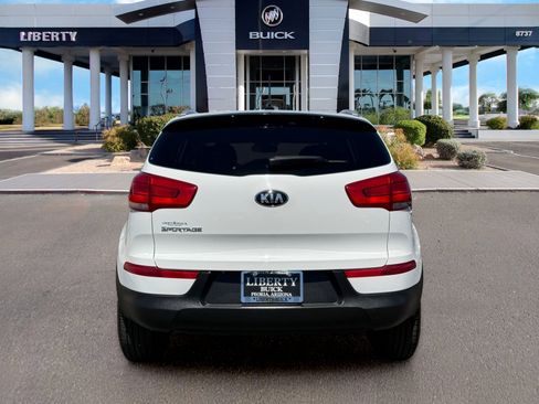 Used 2016 Kia Sportage LX w/ Option Group 017 FWD image 5