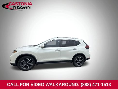 Used 2019 Nissan Rogue SV w/ Premium Package FWD image 5
