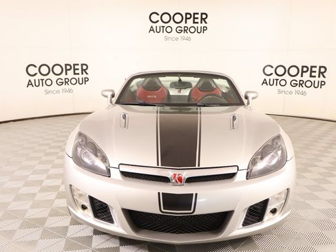 Used 2009 Saturn Sky Red Line RWD image 7