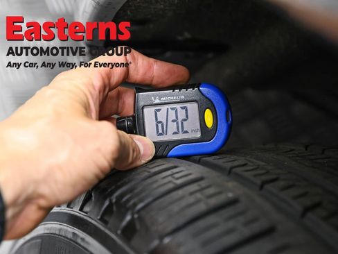 Used 2024 Dodge Durango GT AWD/4WD image 29