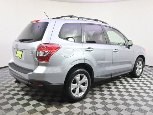 Used 2014 Subaru Forester 2.5i Premium AWD/4WD image 7