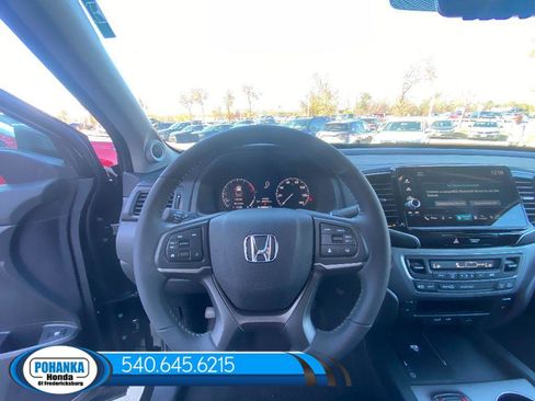 New 2026 Honda Ridgeline RTL image 17