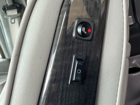 Used 2019 GMC Savana 2500 Extended RWD image 40