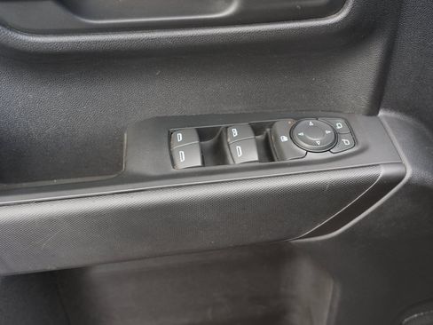 Used 2023 Chevrolet Silverado 1500 Custom AWD/4WD image 18