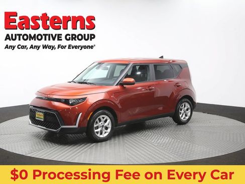 Used 2024 Kia Soul LX w/ Option Group 015 FWD image 56