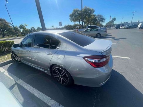 Used 2016 Honda Accord Sport image 2