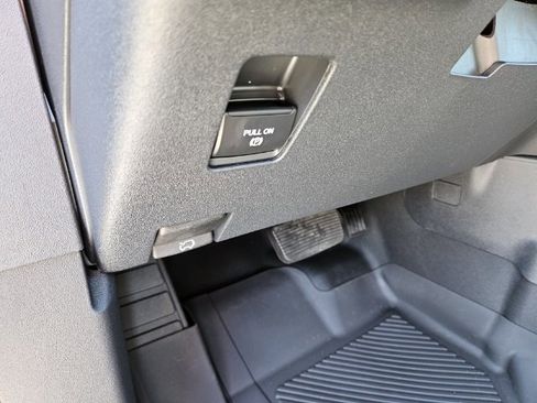 New 2024 Ford Bronco Black Diamond w/ Sasquatch Package image 16