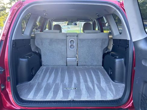 Used 2011 Toyota RAV4 4WD w/ Base L4 Extra Value Pkg image 30