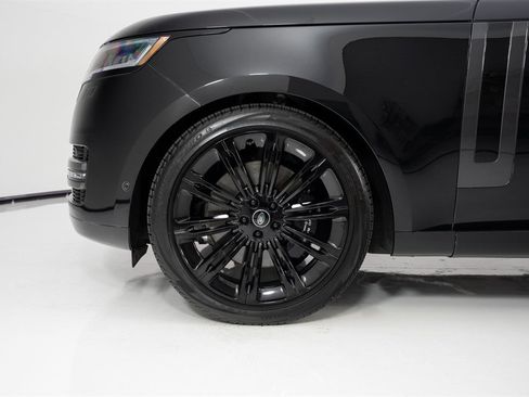 Used 2023 Land Rover Range Rover Long Wheelbase First Edition AWD/4WD image 3
