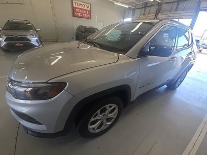 Used 2024 Jeep Compass Latitude