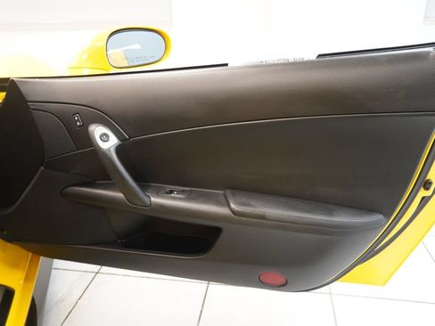 Used 2011 Chevrolet Corvette Grand Sport RWD image 24