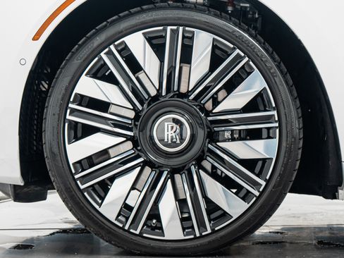 Used 2026 Rolls-Royce Ghost AWD/4WD image 10